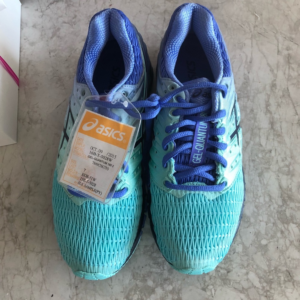 ASICS running shoes NWT size 7.5
